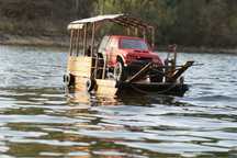 Barco telecomandado 1/10