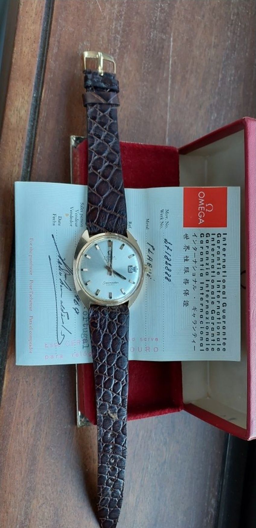 Omega Seamaster automático, com referência 166.023 - TOOL 105