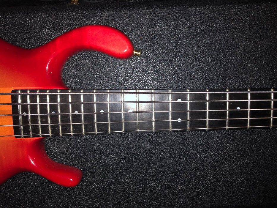 Pedulla MVP 5 gitara basowa