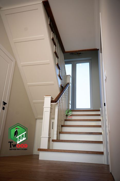 Монтаж деревʼяних сходів під ключ | Виготовлення сходів  Вінницька обл