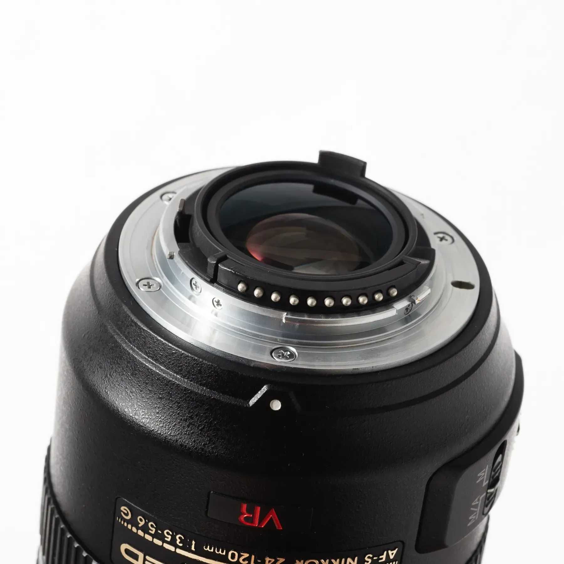 Об'єктив Nikon 24-120mm f/3.5-5.6G ED AF-S VR Nikkor