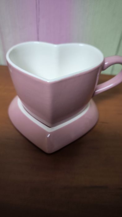 Чашка рожева сердце з блюдцем Pepco home