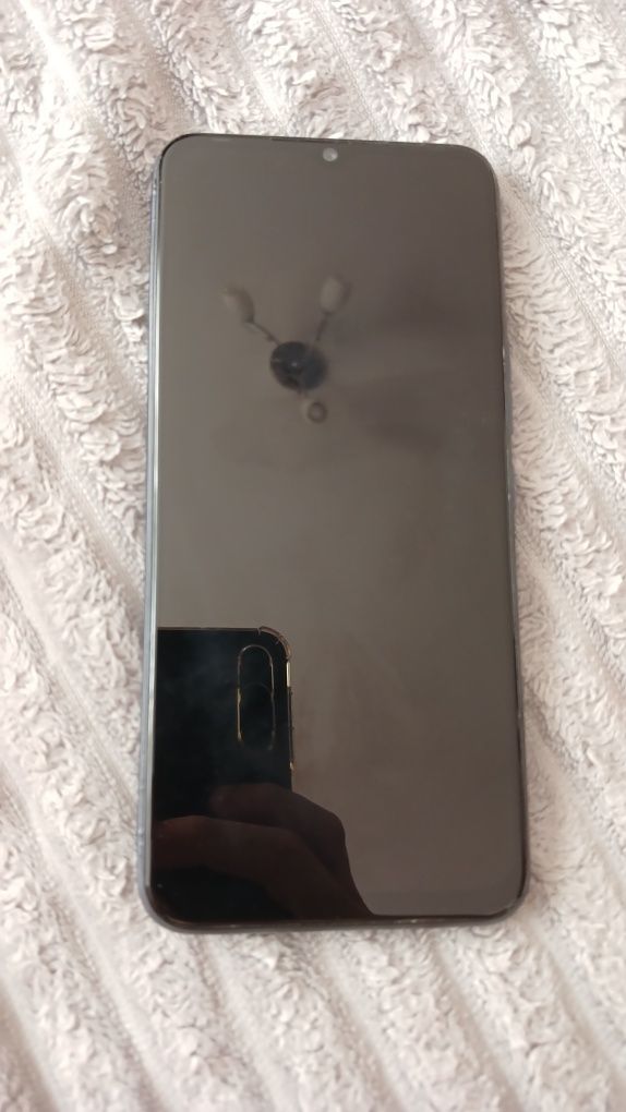 Прродам tecno spark