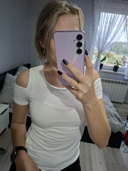 Biały T-shirt...