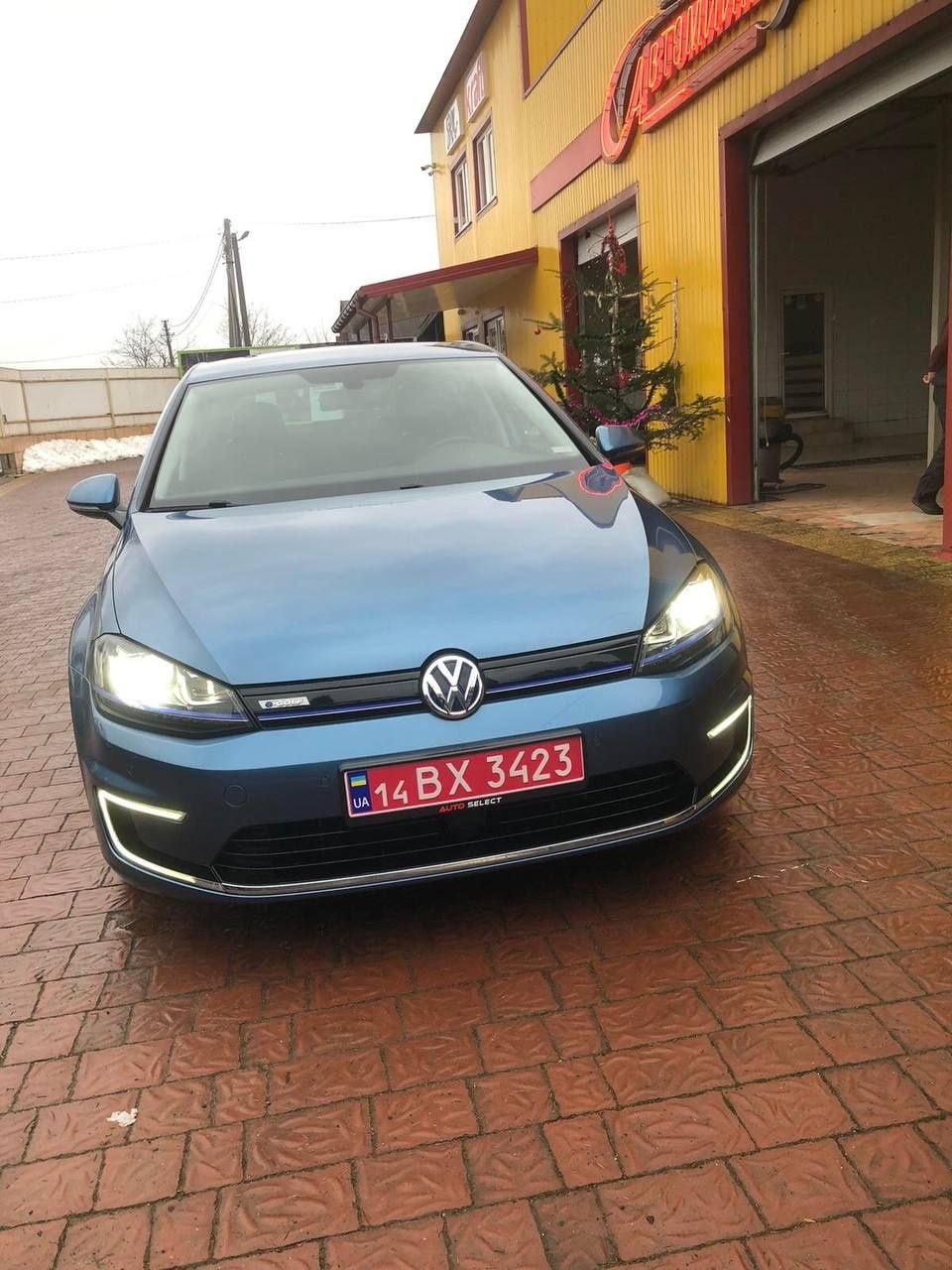 Volkswagen E-Golf Идеал