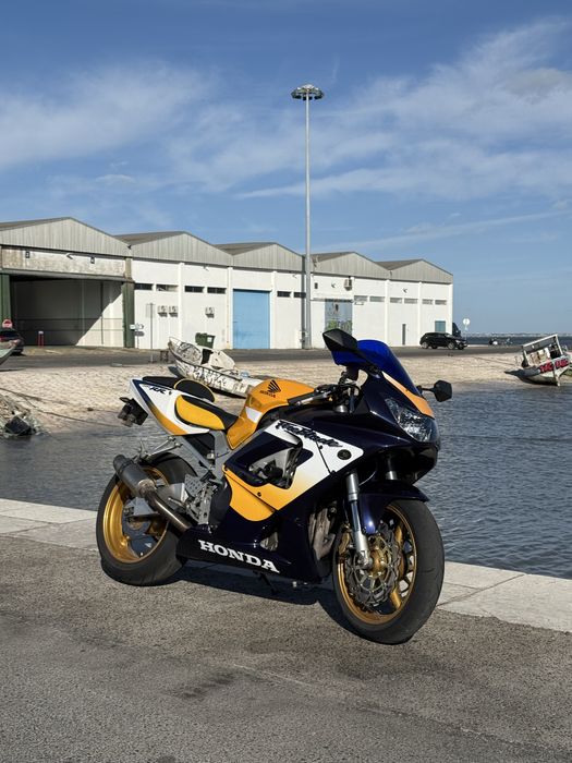 CBR 900RR FireBlade 929 IMPECAVEL