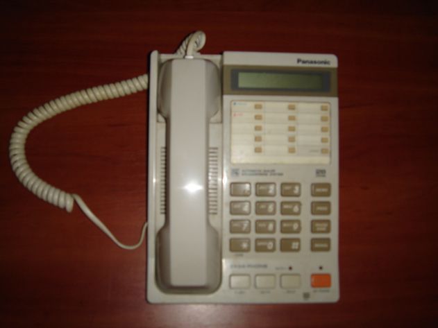 Продам стационарный телефон Panasonic