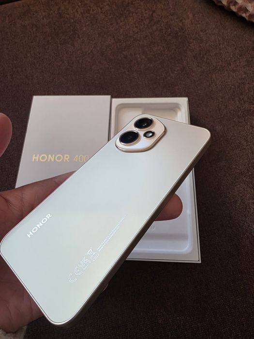 Honor 400 igual a novo