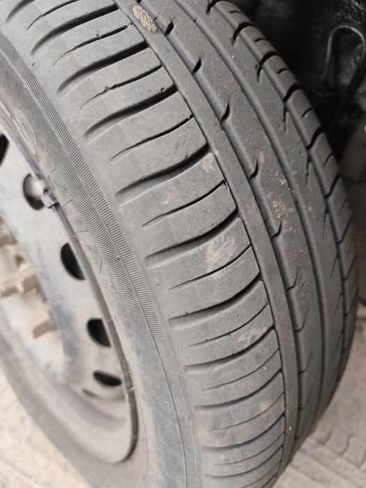 Mazda 323 1998 год