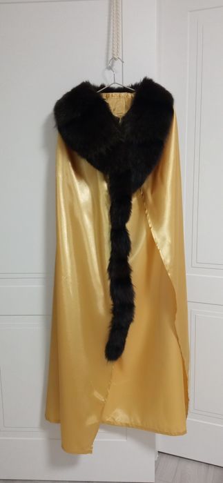 Оренда маскарадних костюмів