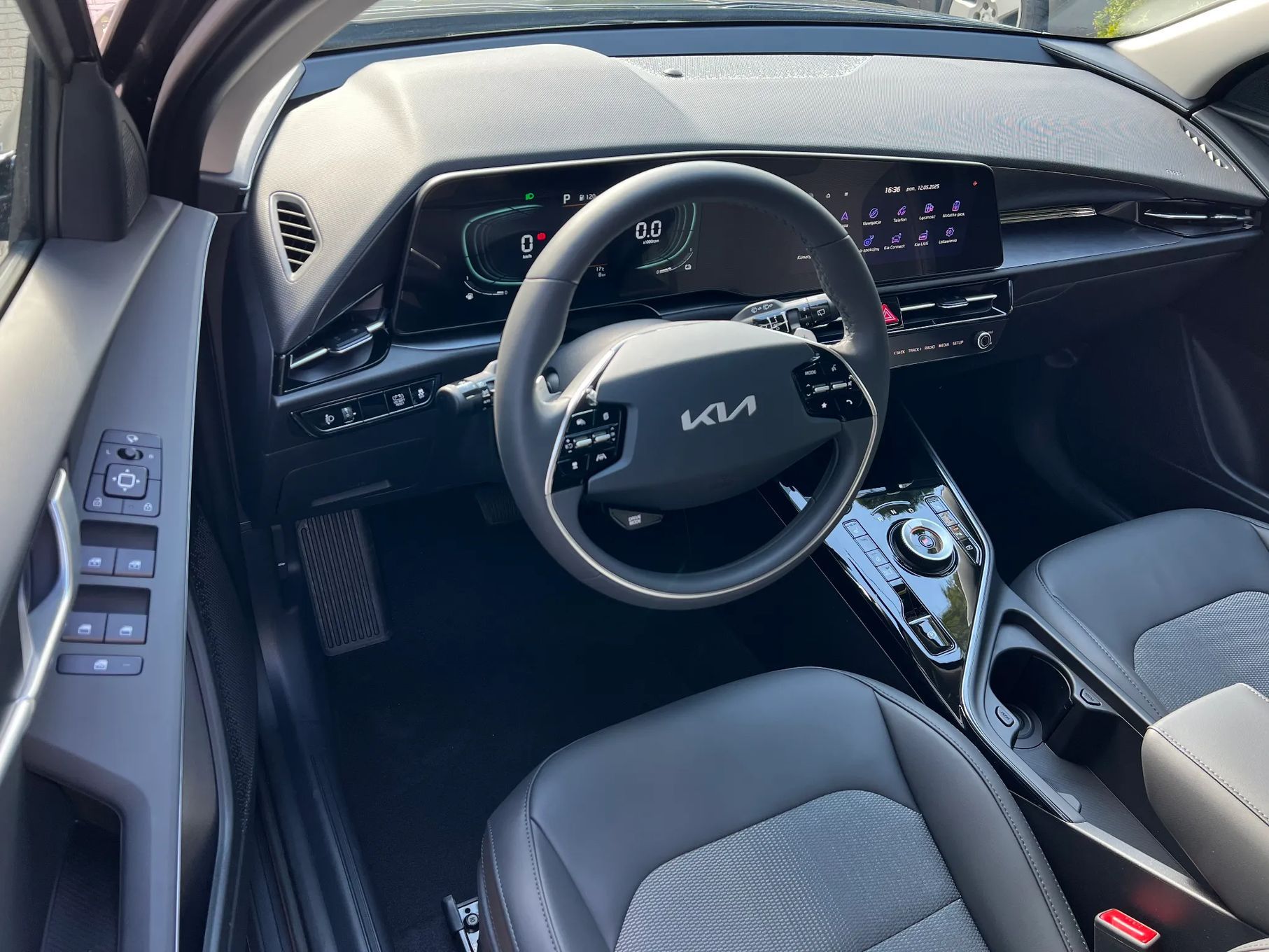 Kia Niro Dealer DELIK Przeźmierowo 1,6 GDi Hybrid 6DCT w wersji L