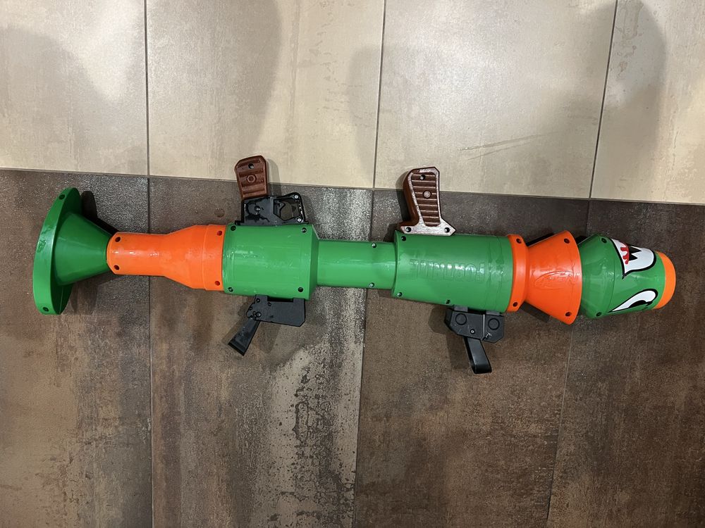 Hasbro Nerf Fortnite Rusty Rocket wyrzutnia pistolet