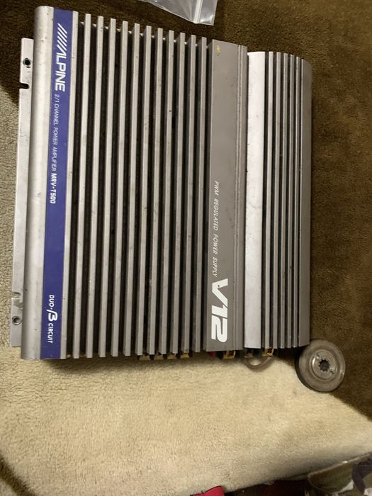 Продам усілітєль і самбуфер