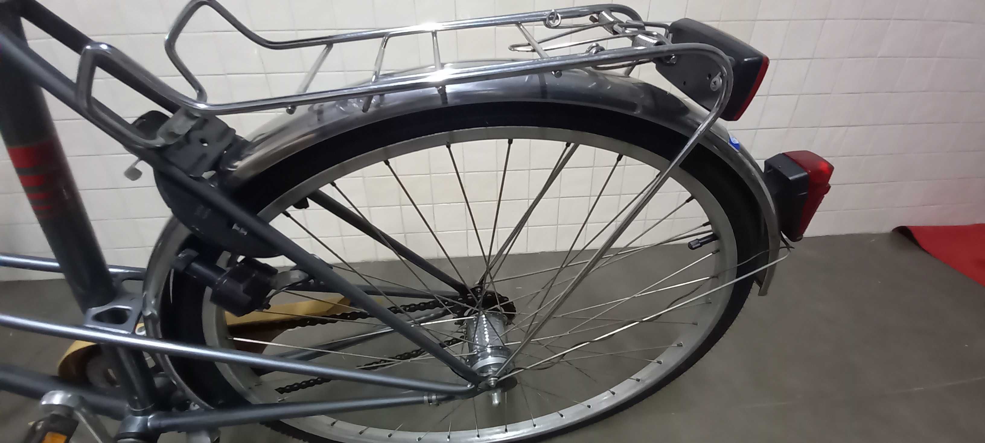 Bicicleta Holandesa de senhora.