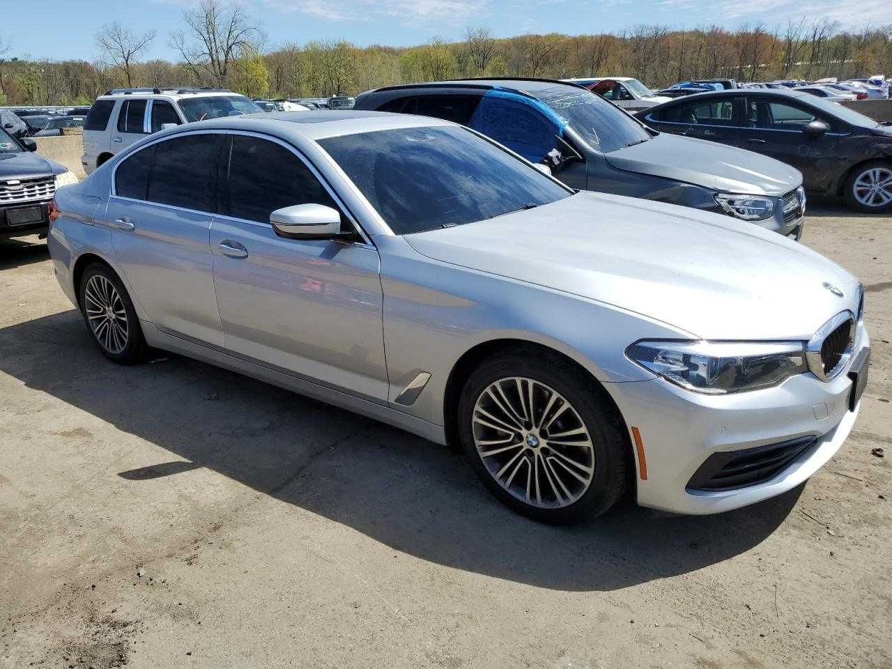 2019 Bmw 530 Xi SILVER