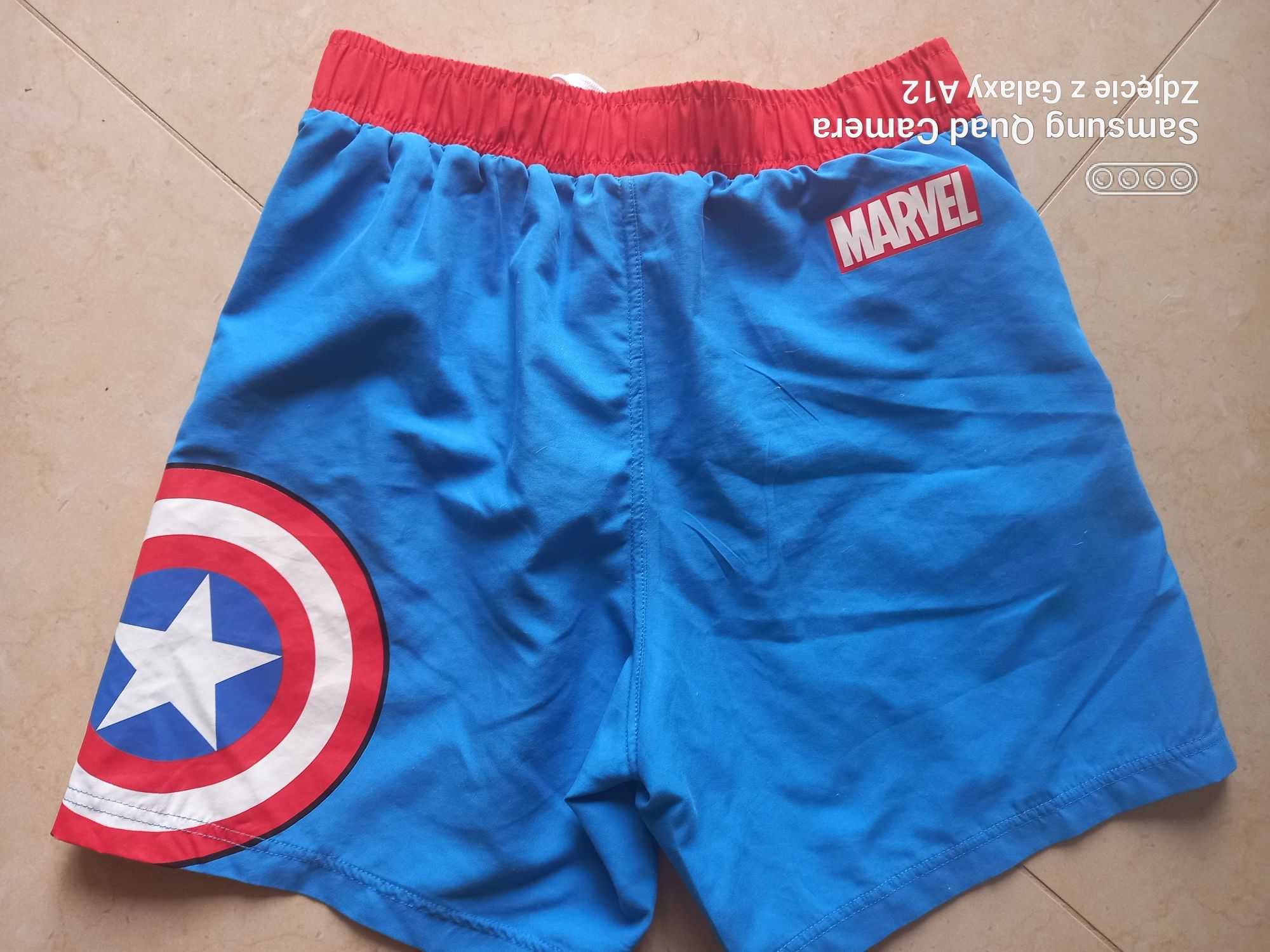 Cropp szorty spodenki krótkie kąpielowe Nowe niebieskie Marvel Kapitan