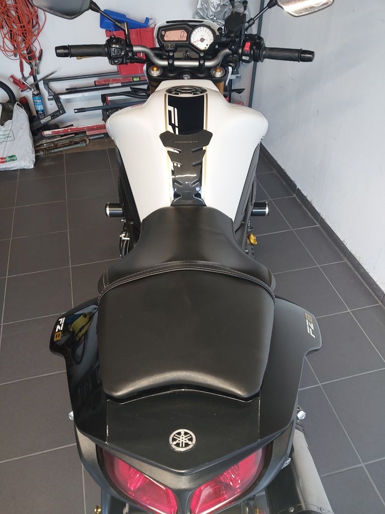 Yamaha fz8 w bardzo dobrym stanie