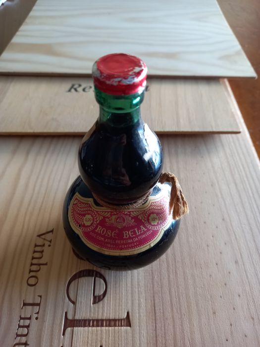 Rosé Bela - mini garrafa modelo cabaça Fonseca wine bottle