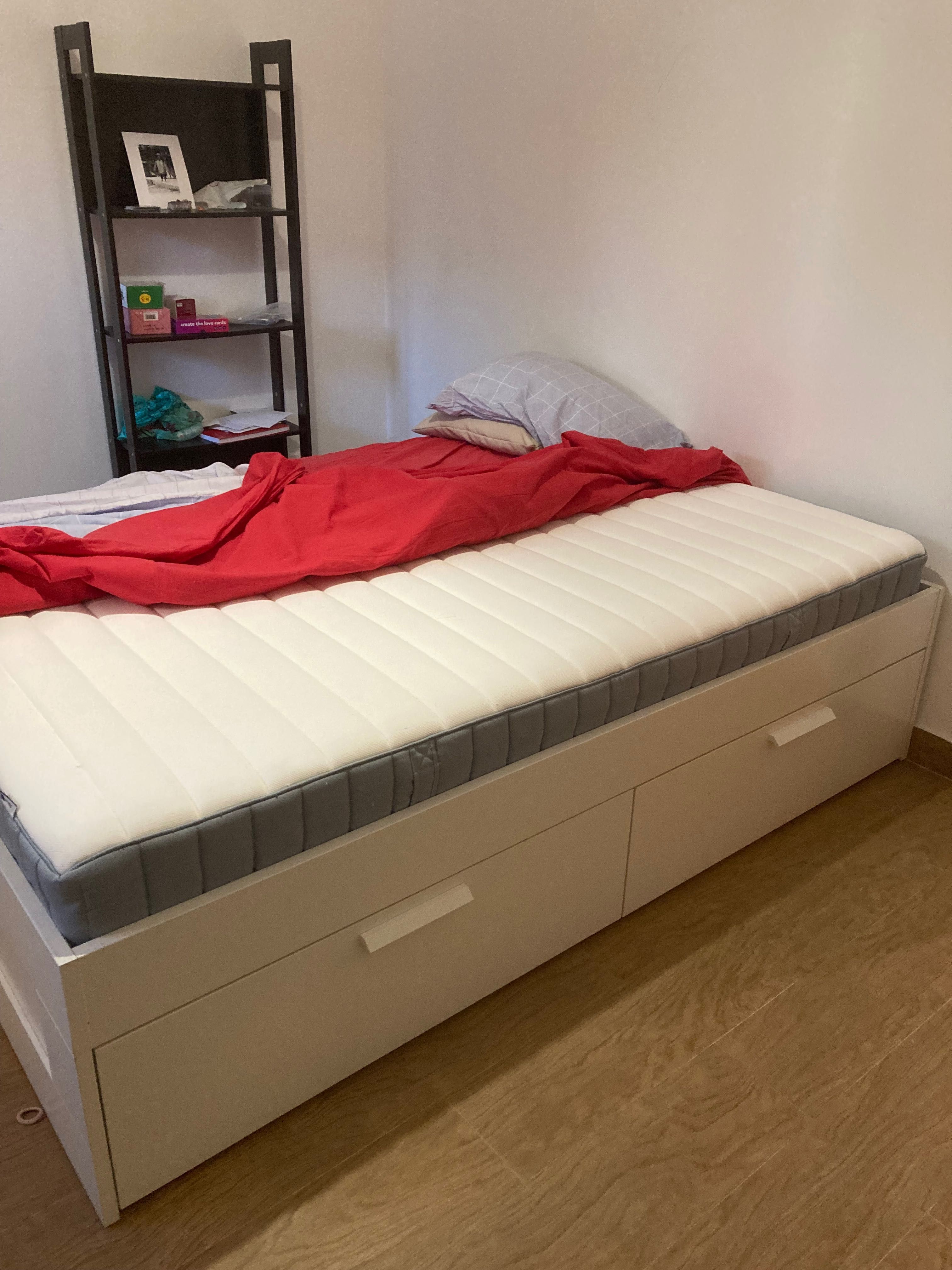 Vendo recheio de casa 750€