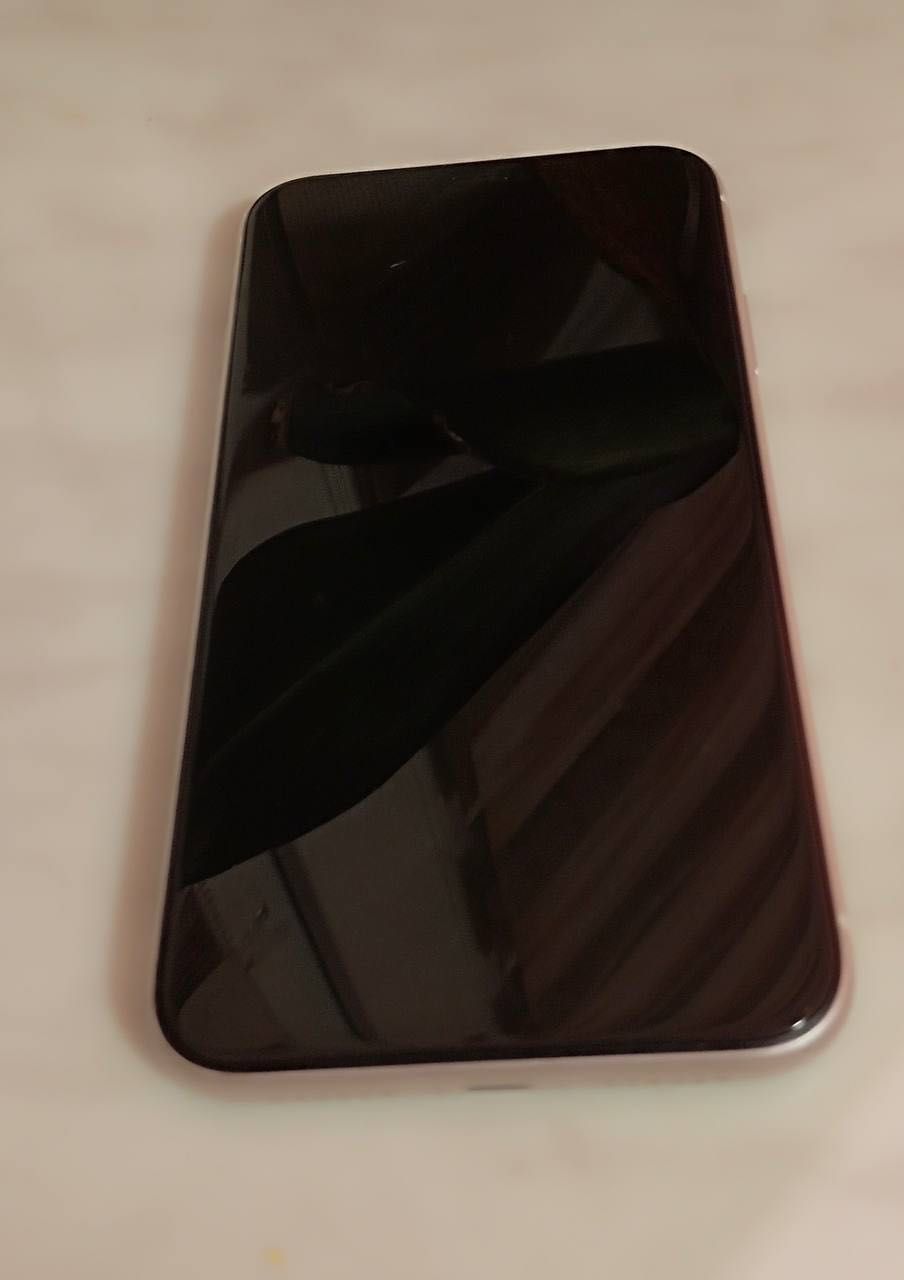 Айфон 11 64gb в идеале