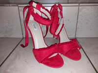 Czerwone sandały szpilki Vices