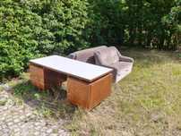 Oddam meble za darmo. Sofa, biurko PRL