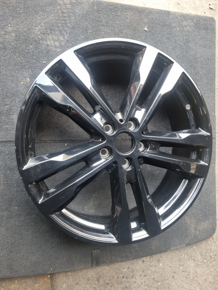 Felga Bmw i3 L01 6Jx20 5x112 et 39