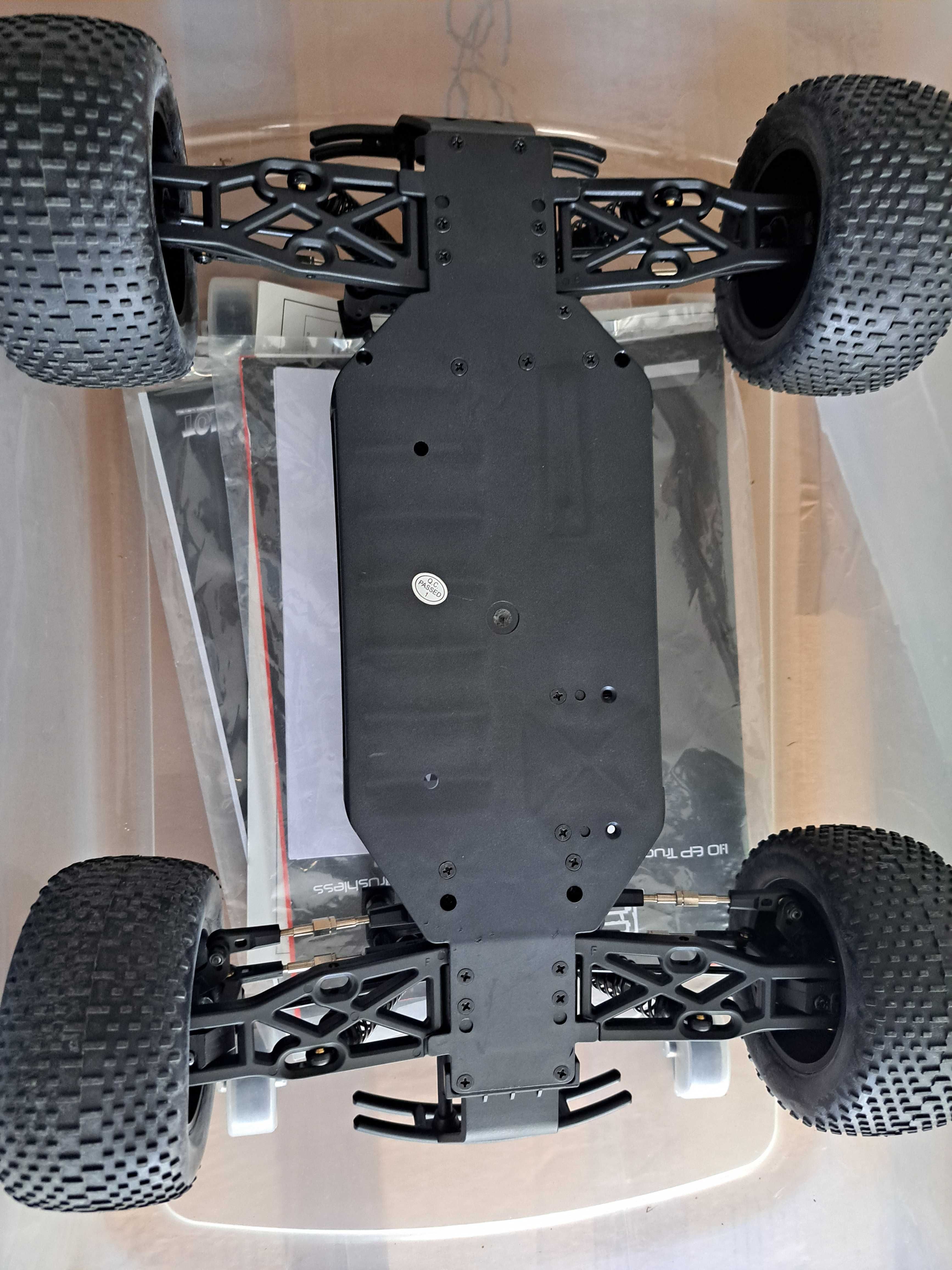Truggy Absima 1/10