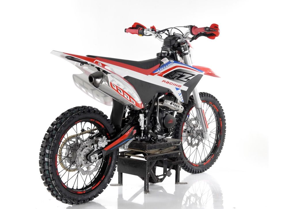 Cross Apollo Lizzard 250cc