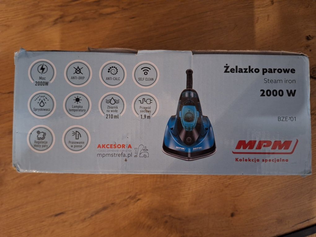 Nowe żelazko MPM 2000W