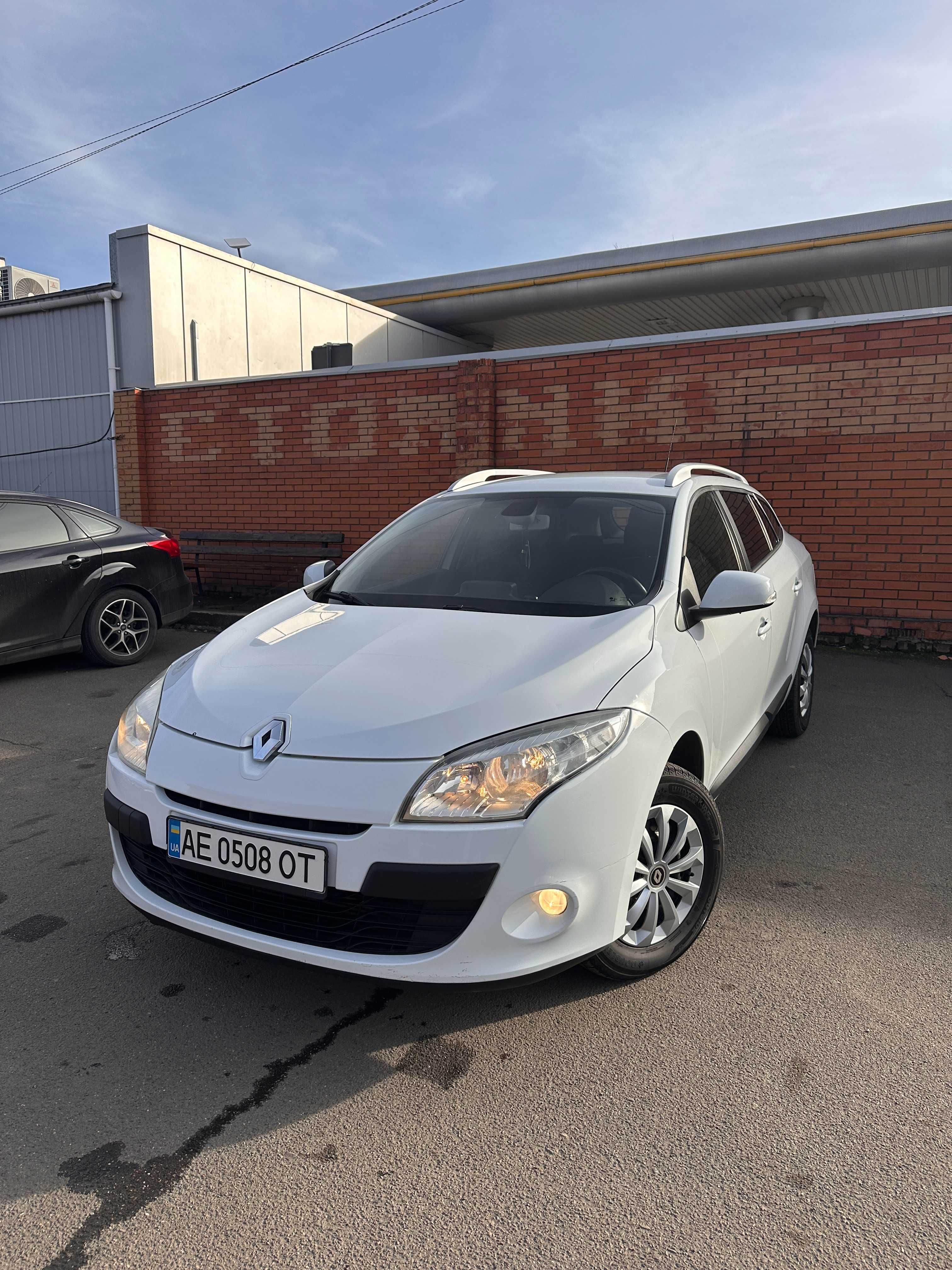 Продам Renault megane 3 2010 р 1,5dci