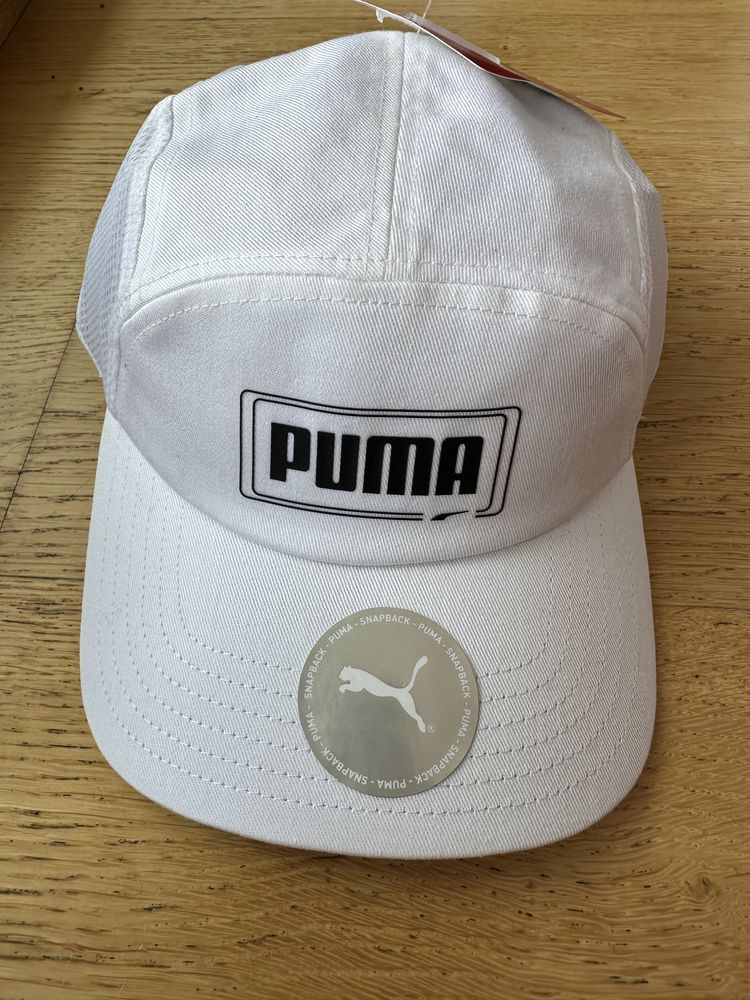 Czapka z daszkiem Puma nowa biała panel cap