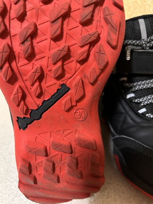 Взуття зимове на хлопчика розмір 30