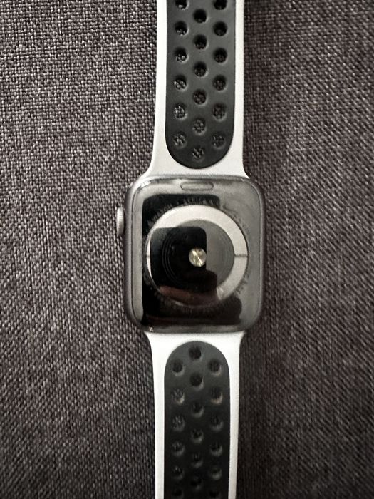 Apple whatch serie 4 44mm / edição NIKE