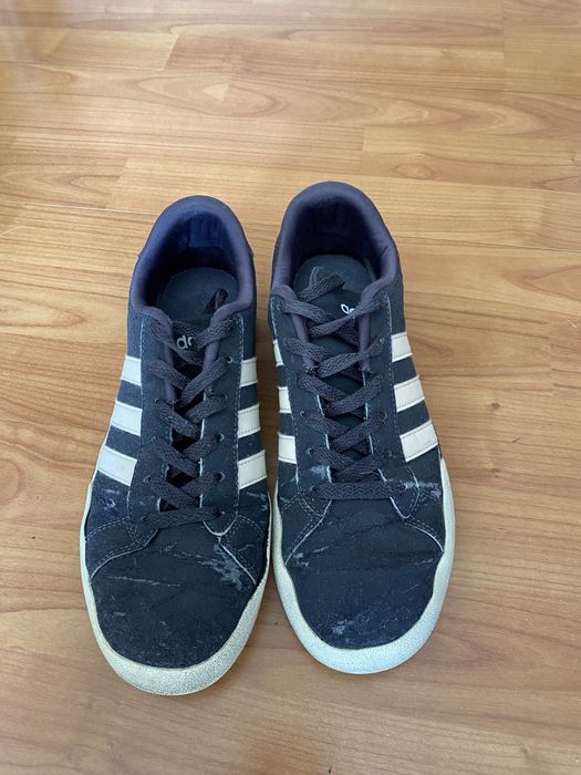 Sapatilhas azuis adidas