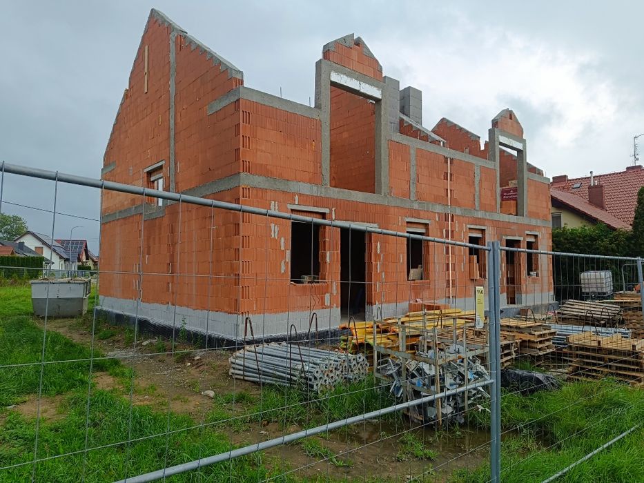 Budowa domu  murarz  terminy od zaraz na całą budowe