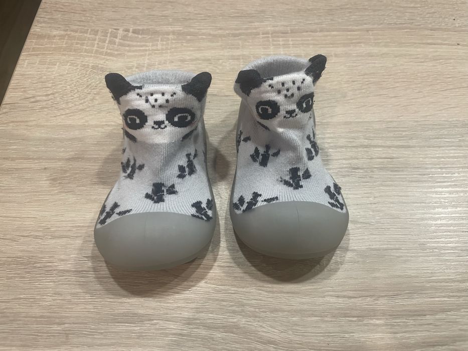 Buty skarpety 11,5 kapcie 19