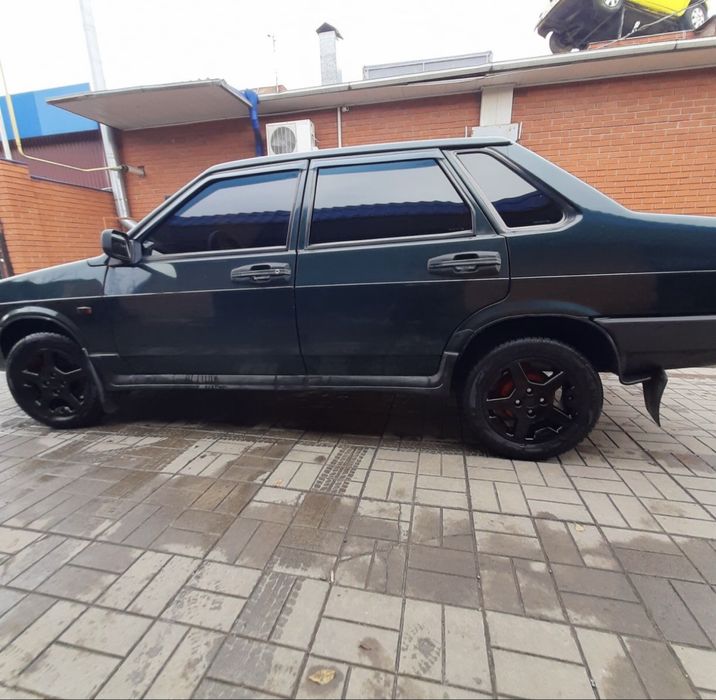 Продам автомобиль  ВАЗ 21099