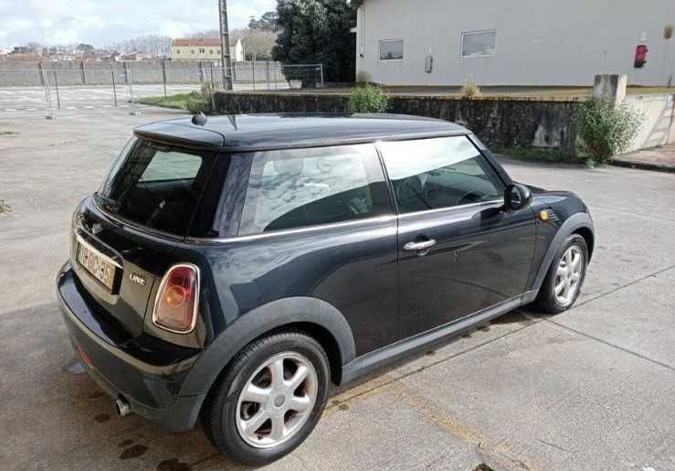 MINI 3 Portas One 1.4