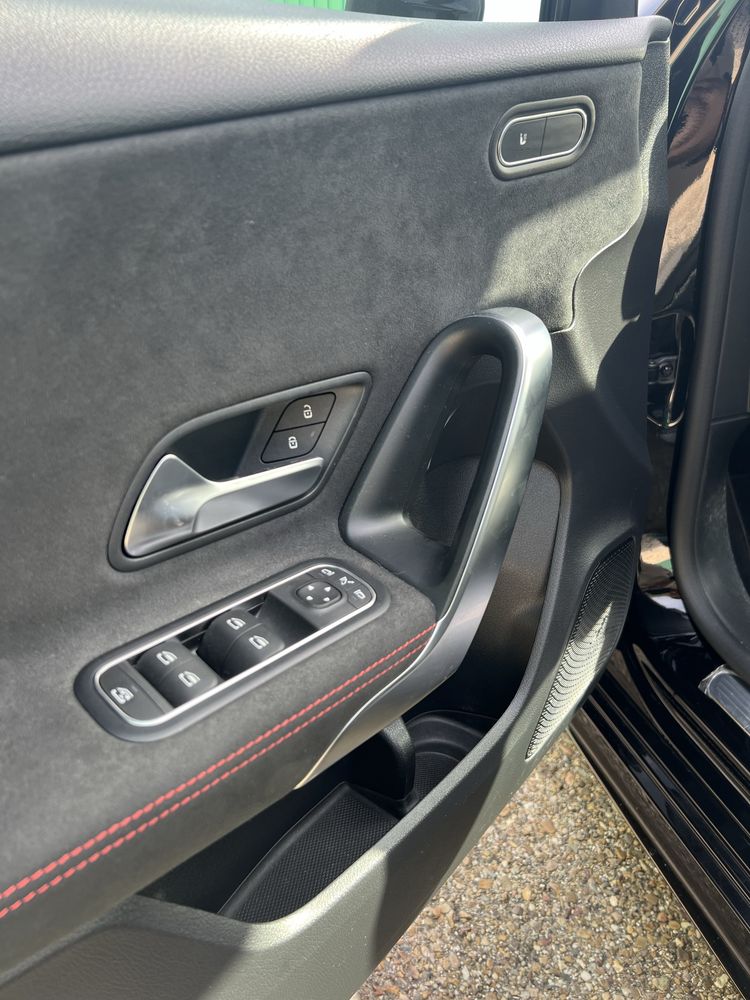 Mercedes-Benz A180 AMG Line