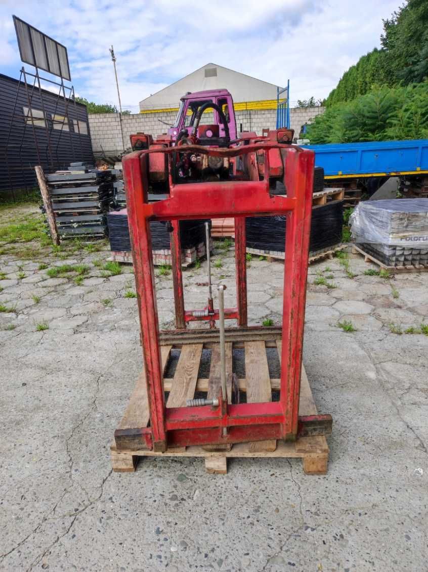 Chwytak hydrauliczny do palet na HDS
