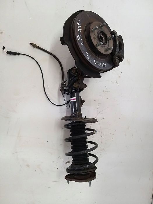 toyota auris ii 1.8 hybrid piasta zwrotnica mcpherson lewy przód 12-18r