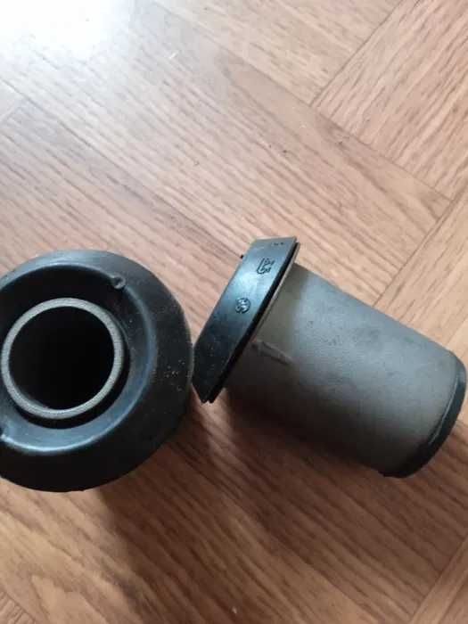 сайлентблоки mazda E