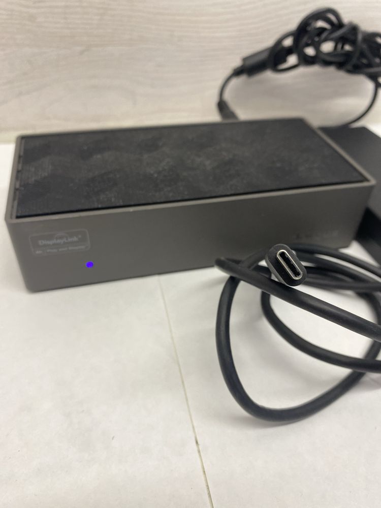 Док-станція Targus DOCK190EUZ USB-C / Thunderbolt 3 — комплектна