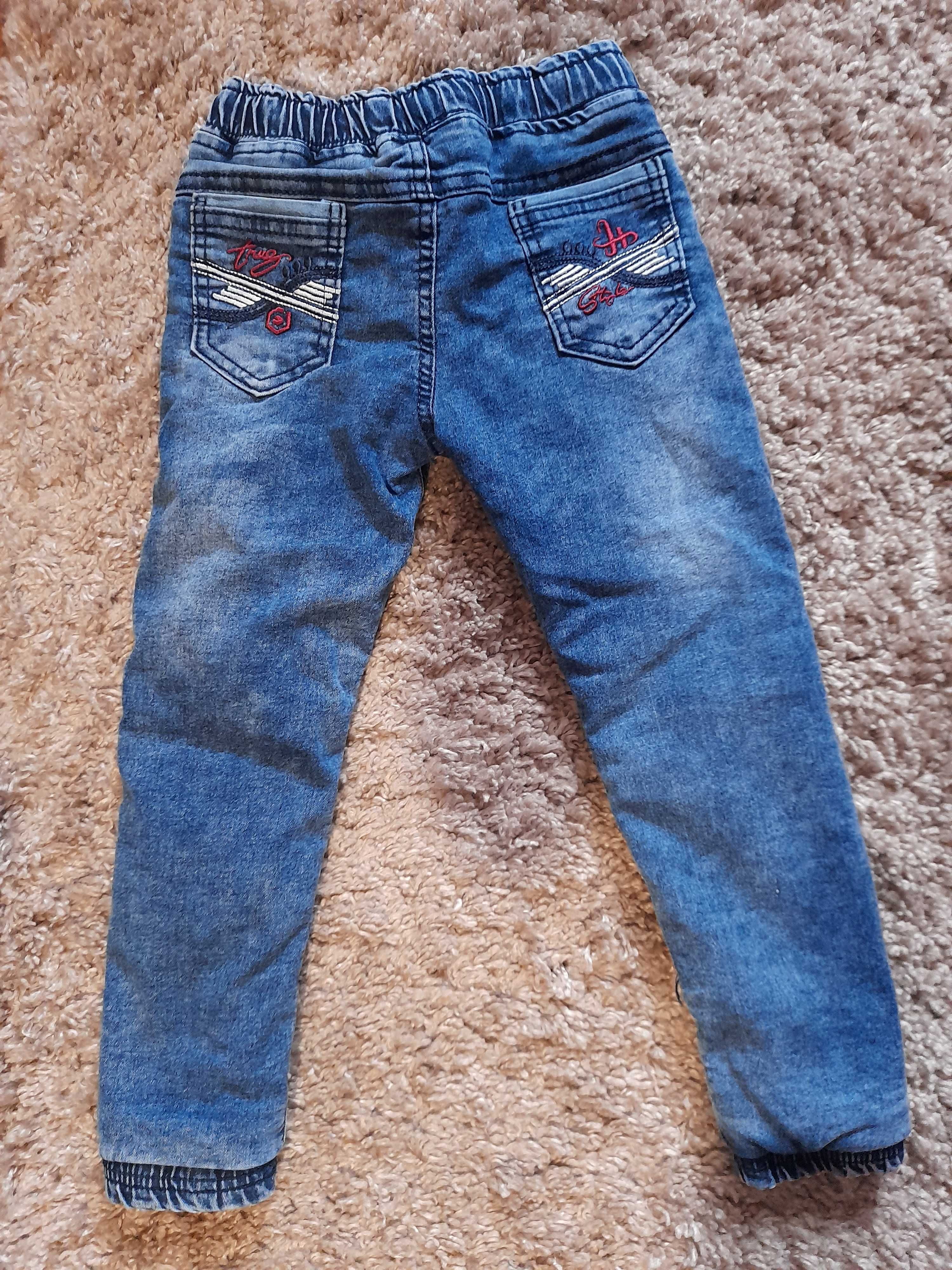 Утеплені джинси для хлопчика 4 роки