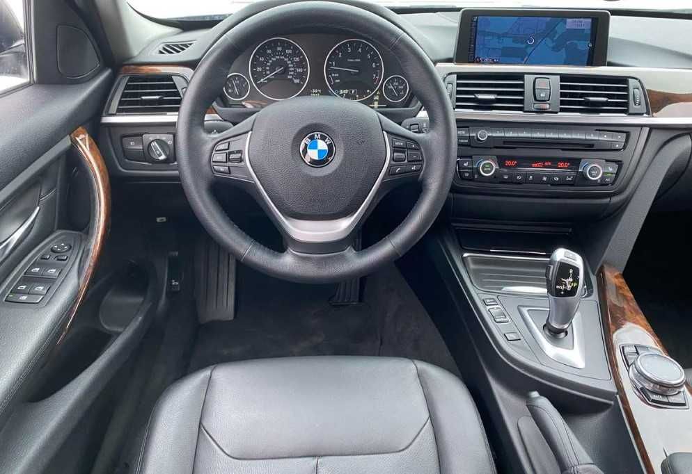 BMW 328 F30 I 2014