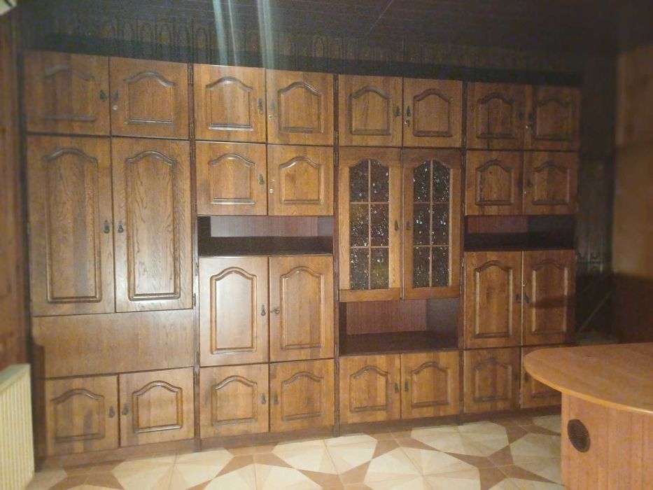 Oddam za darmo Zestaw Mebli Swarzędzkich.