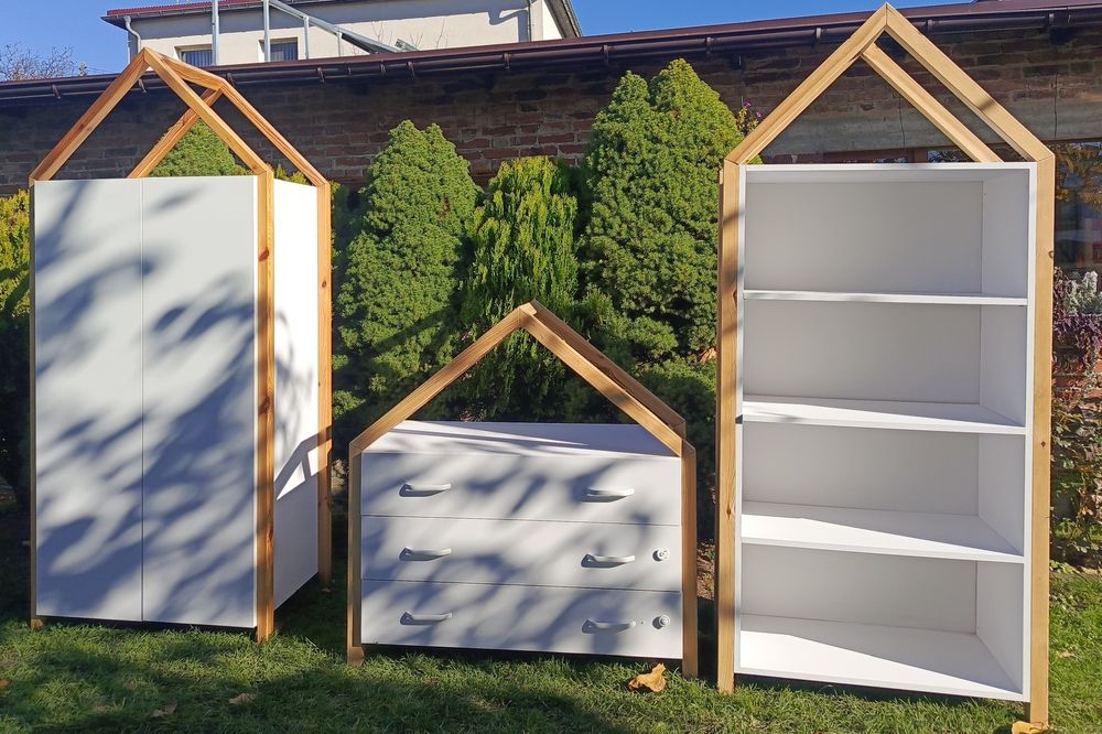 Zestaw mebli dziecięcych