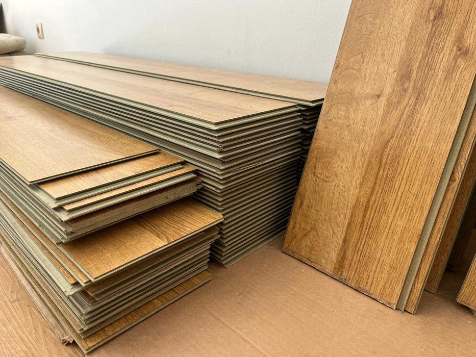 Pavimento Flutuante Laminado - 15 m² + sobras
