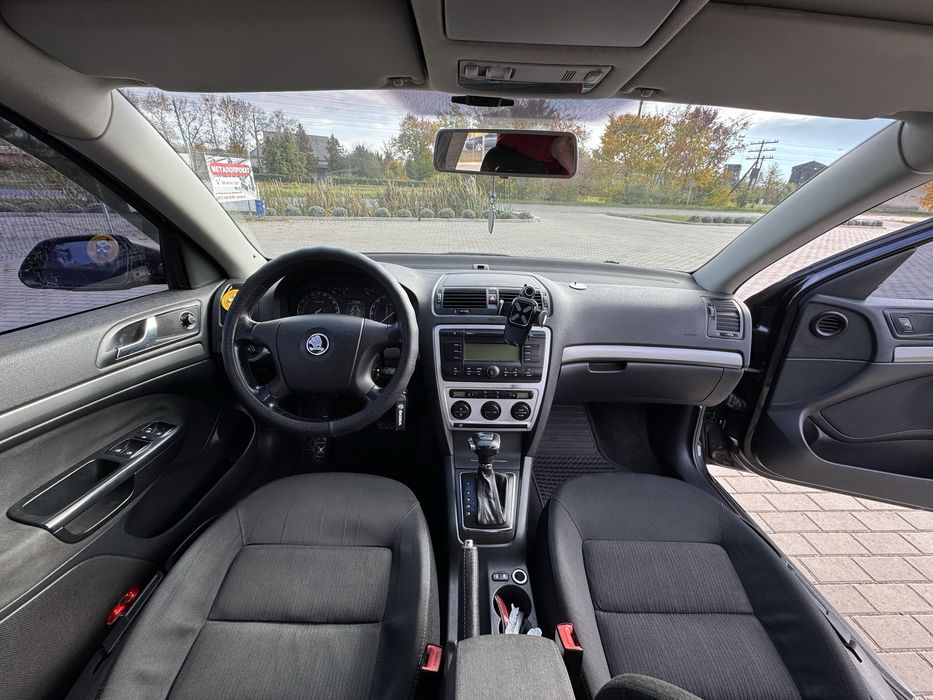 Терміново! Продам Skoda Octavia A5 Elegance 2.0 FSI / 110 kW